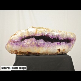 Mouth in Amethyst